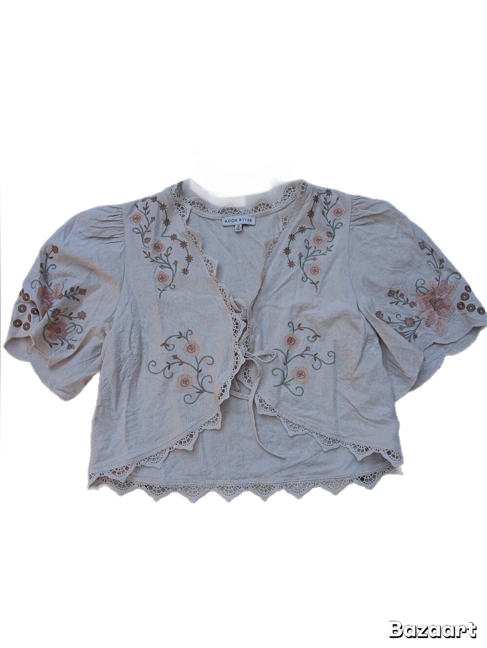 Moon River Women's Beige  Embroidered Tye Up Cropped Shirt | Sz M